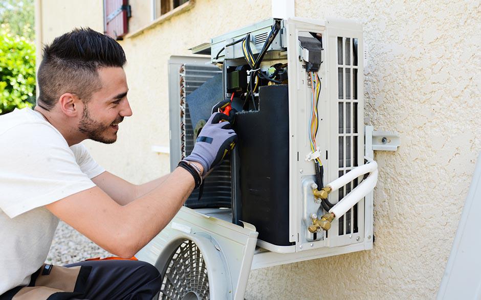 besoin d'un électricien Romainville